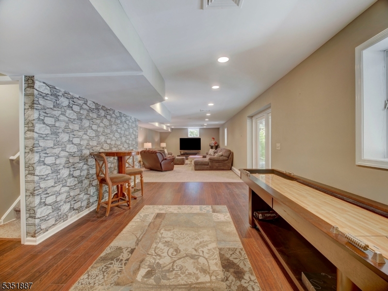 7 Arden Rd
