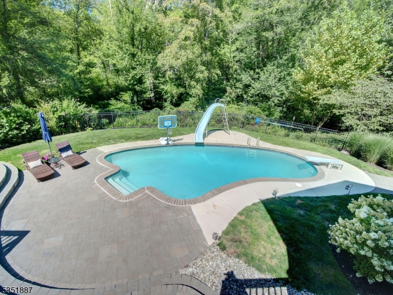 7 Arden Rd