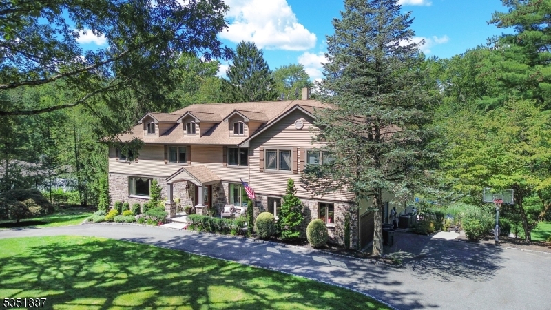 7 Arden Rd