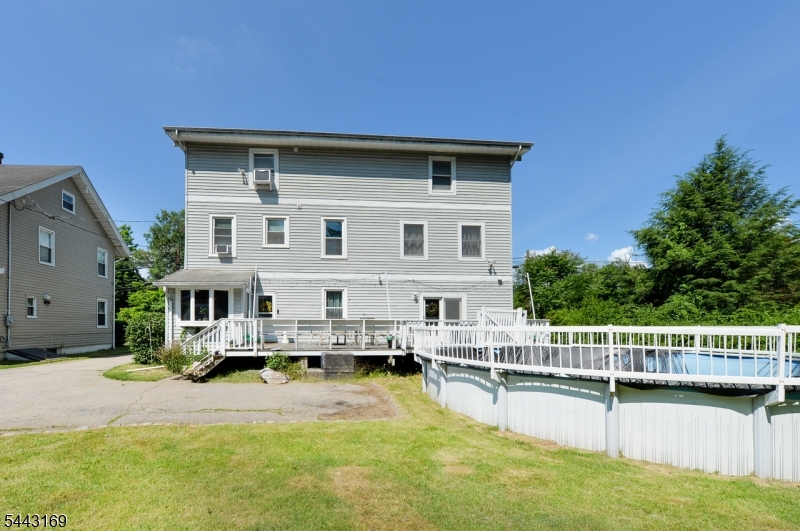 71 Ringwood Ave
