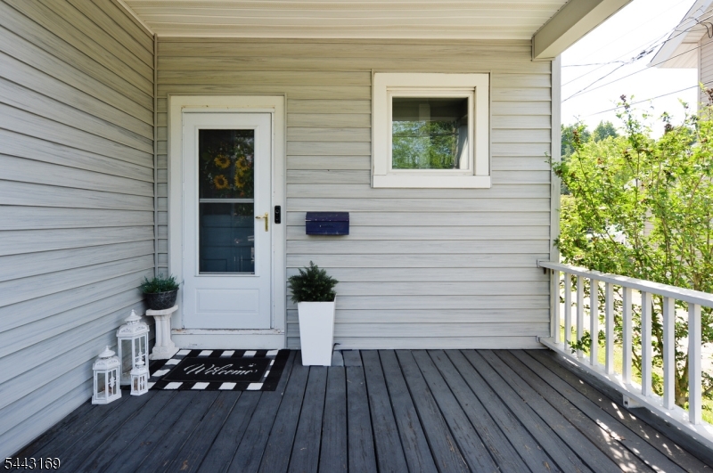 71 Ringwood Ave
