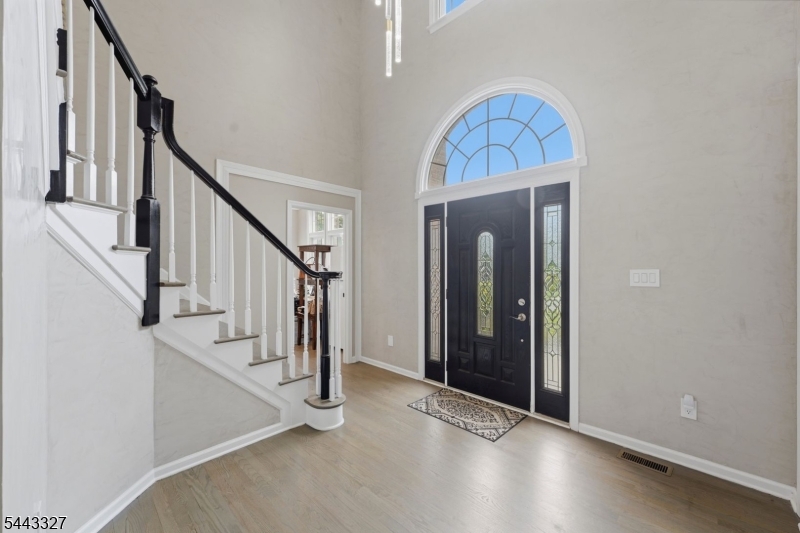 1232 Steeplechase Ct