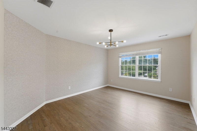1232 Steeplechase Ct