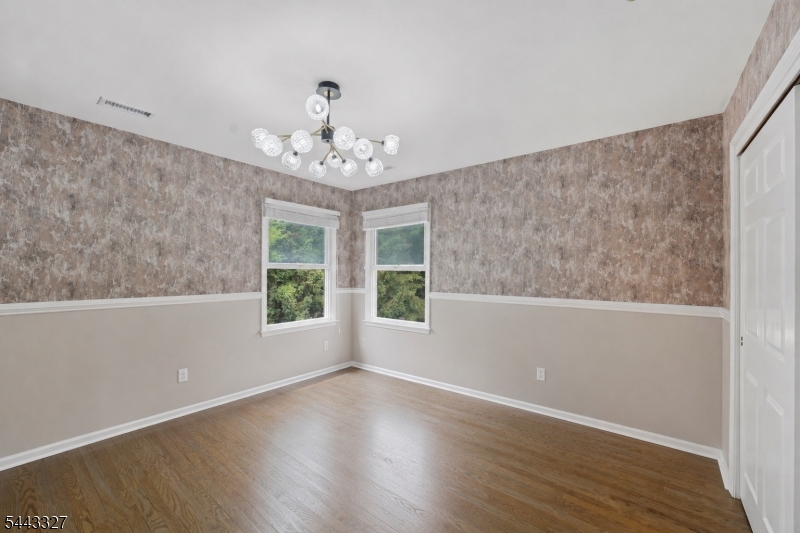 1232 Steeplechase Ct