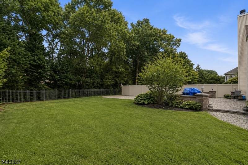 1232 Steeplechase Ct