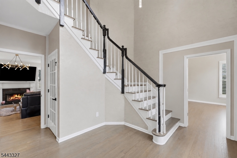 1232 Steeplechase Ct