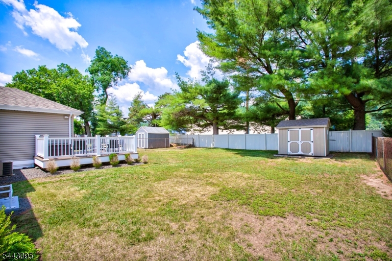 448 Warfield Rd