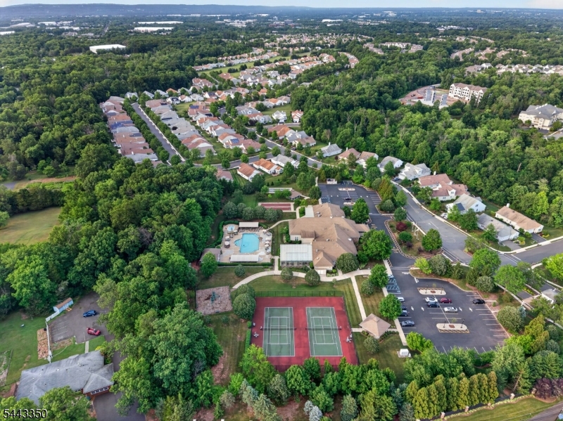 14 Daulton Dr