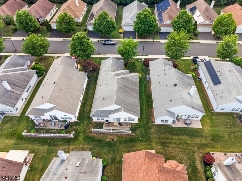 14 Daulton Dr
