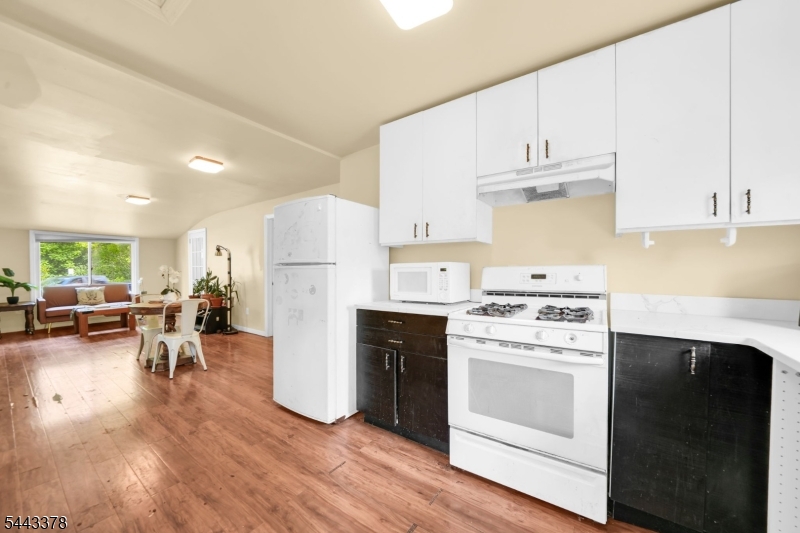 191 Fayette Ave