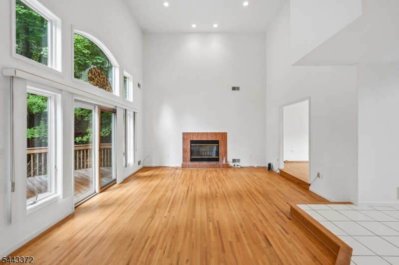 54 Church Ln