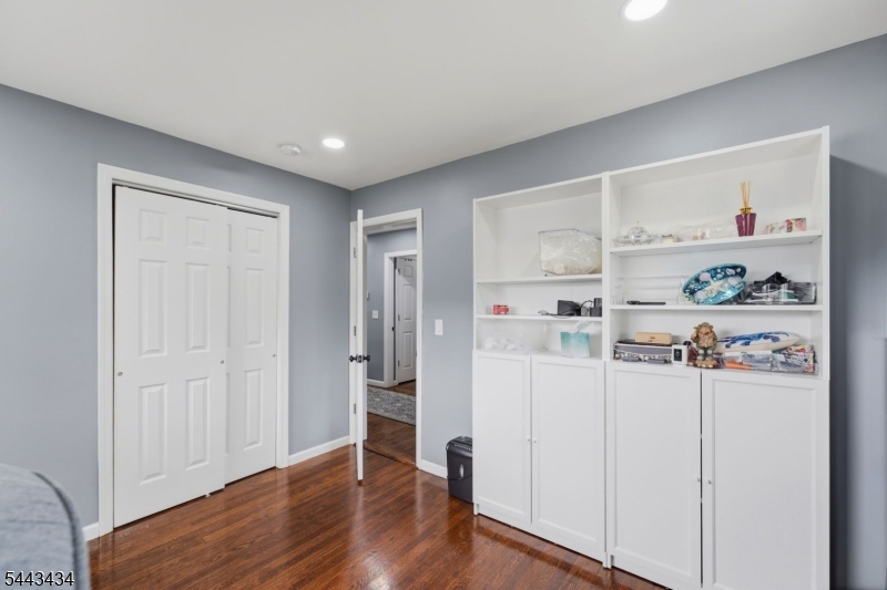 198 Cornell Ave