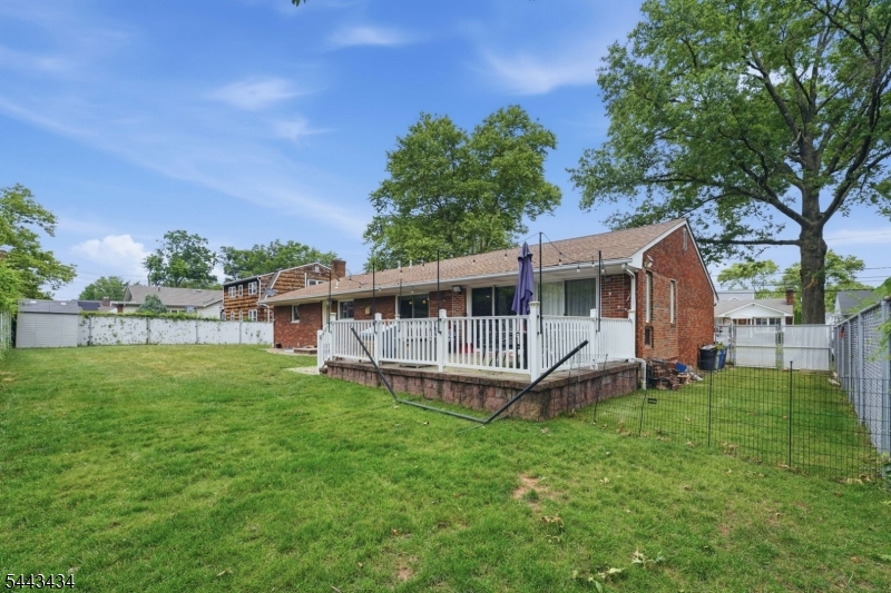198 Cornell Ave