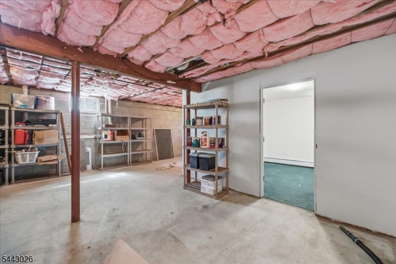 12 Mountain View St