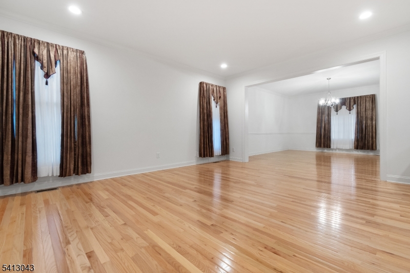 3 Manchur Ct