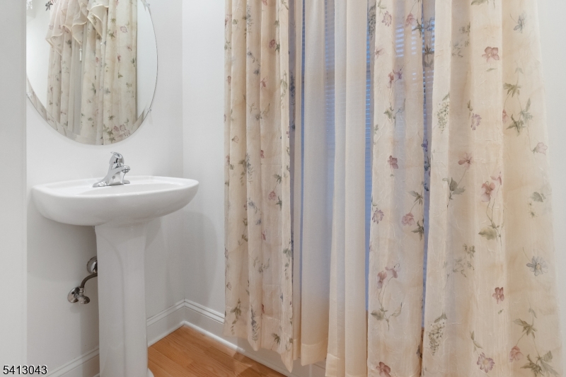 3 Manchur Ct