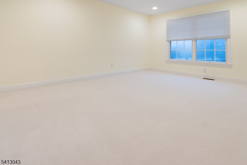 3 Manchur Ct