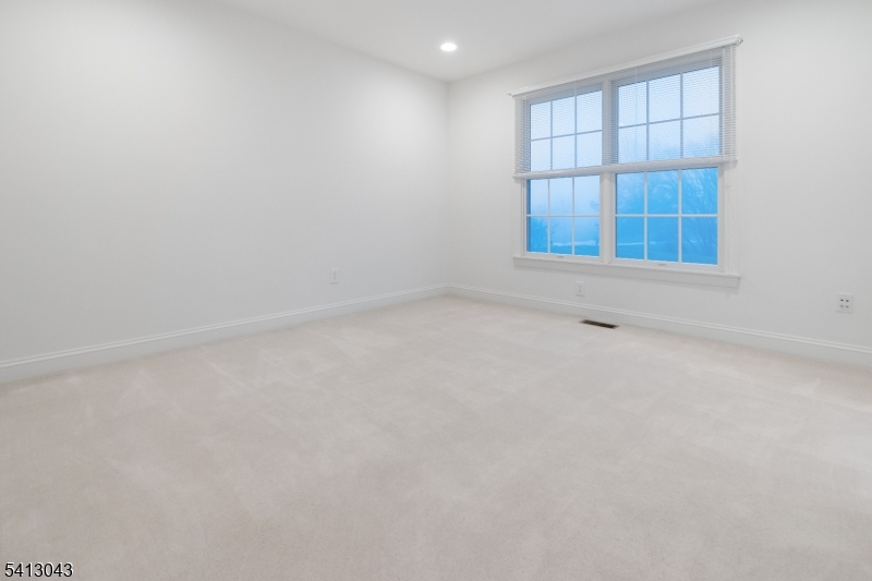 3 Manchur Ct