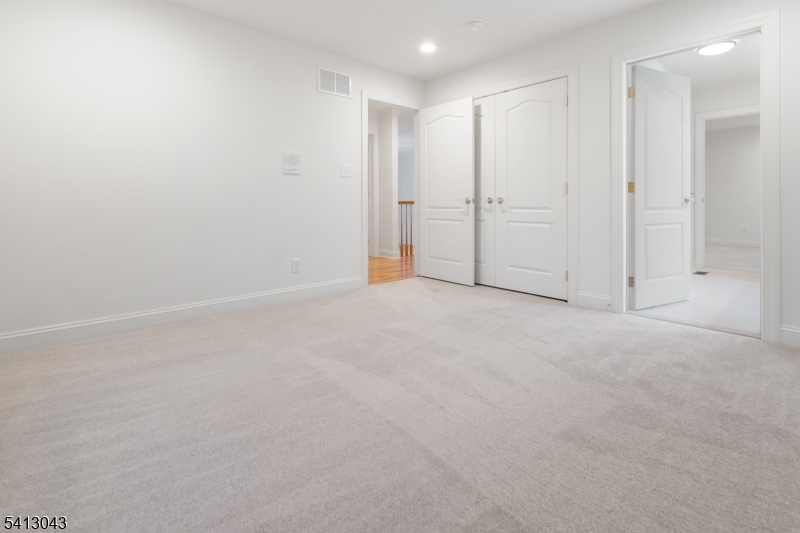 3 Manchur Ct