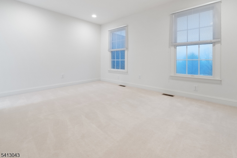 3 Manchur Ct