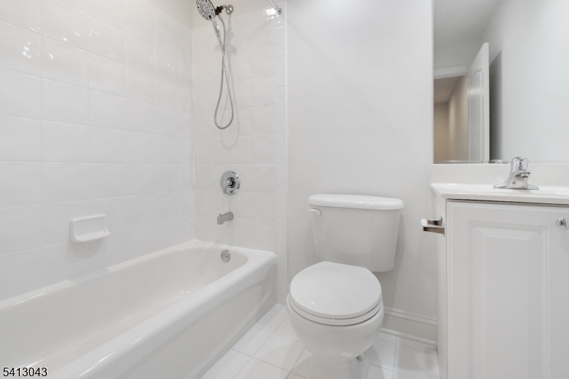 3 Manchur Ct