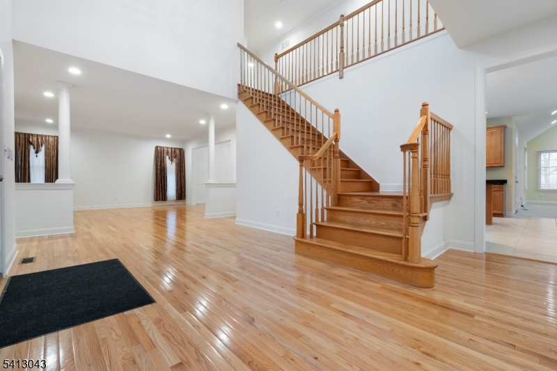 3 Manchur Ct