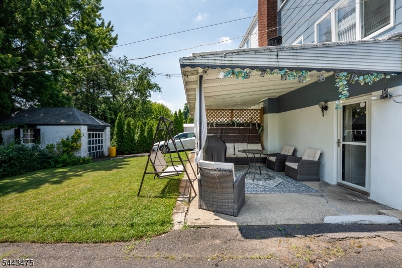 605 Linden Ave