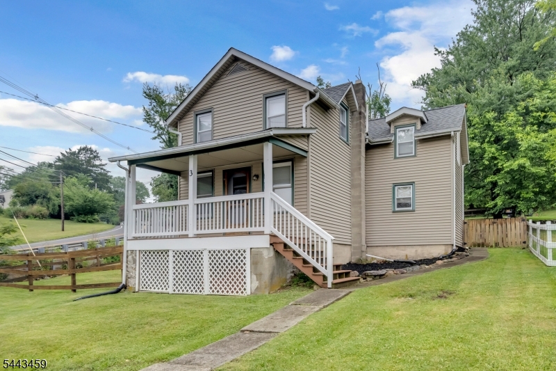 3 Mount Pisgah Ave