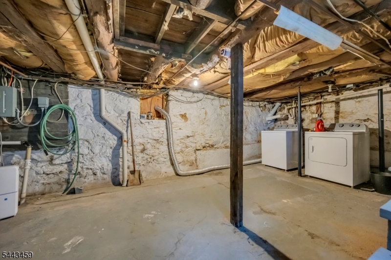 3 Mount Pisgah Ave
