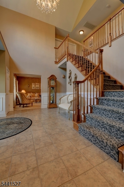 32 Dyer Rd