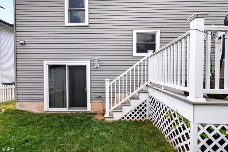 2 STRATFORD TERRACE