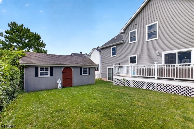 2 STRATFORD TERRACE