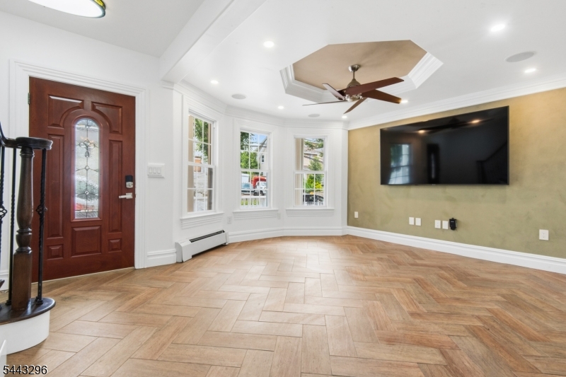 83 Wessington Ave