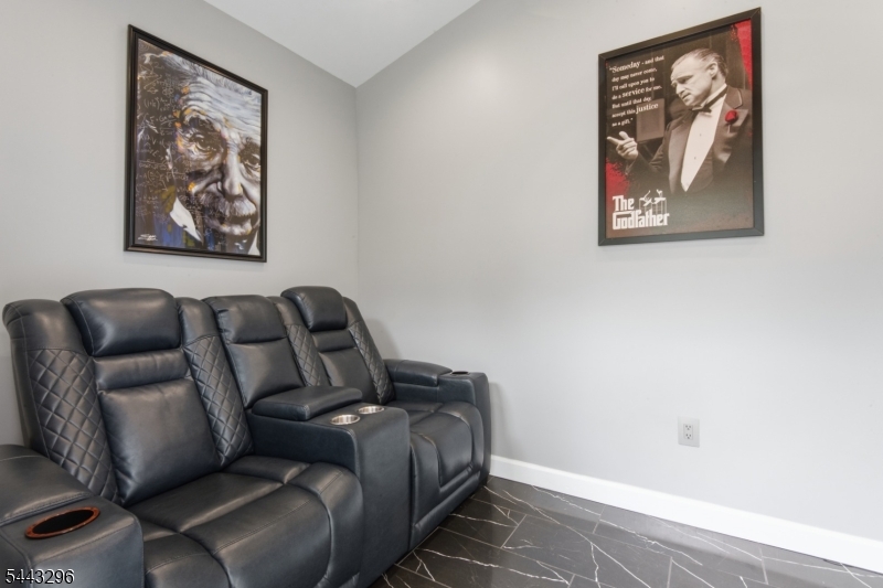 83 Wessington Ave