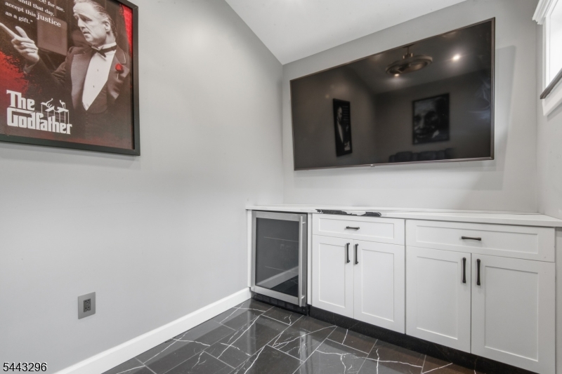 83 Wessington Ave