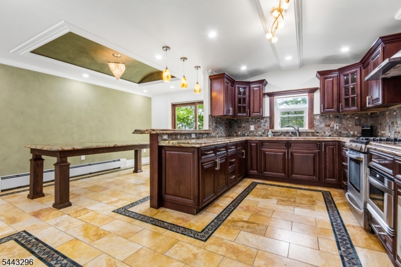 83 Wessington Ave