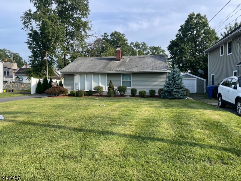 38 Summit Ave