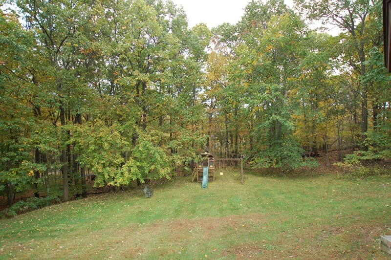 18 Horizon Dr