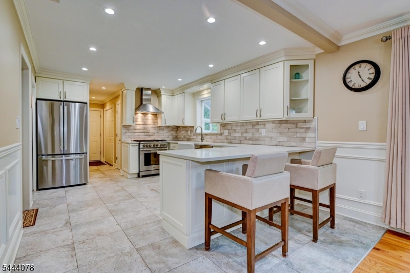 410 Stony Brook Dr