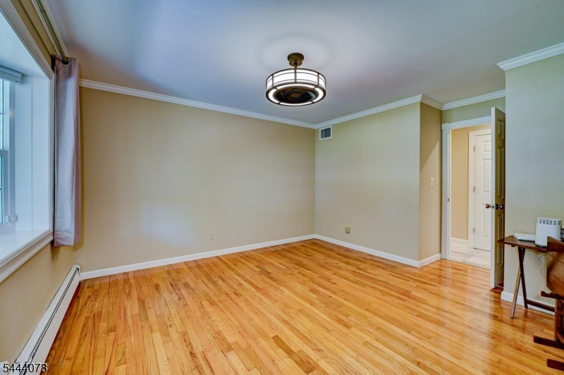 410 Stony Brook Dr