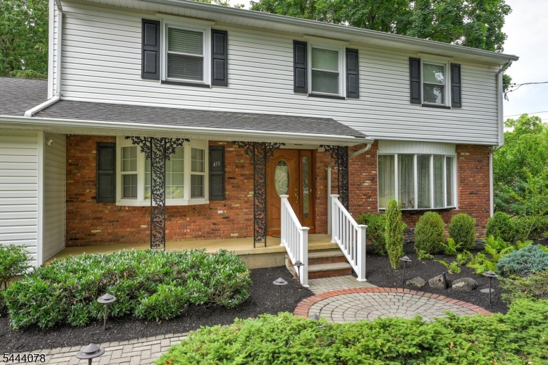 410 Stony Brook Dr