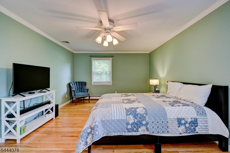 410 Stony Brook Dr