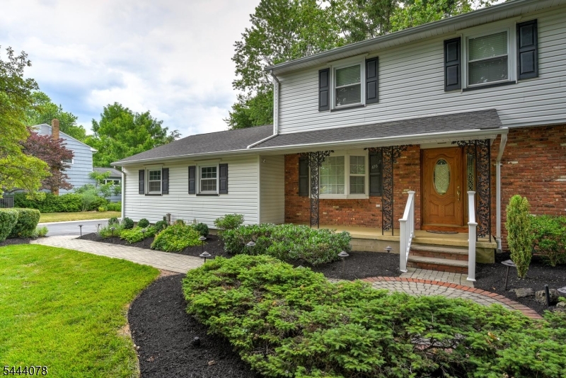 410 Stony Brook Dr