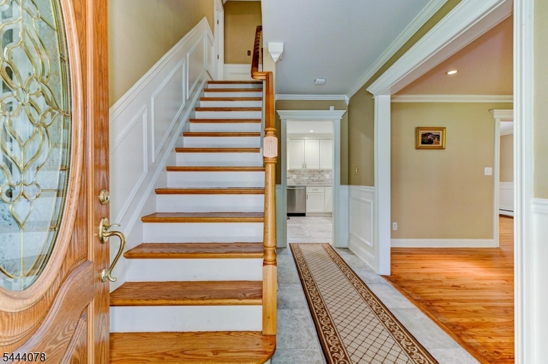 410 Stony Brook Dr