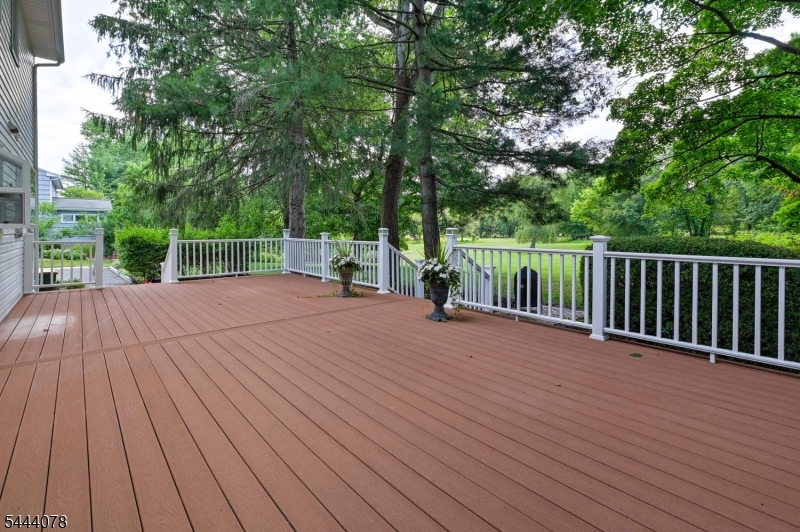 410 Stony Brook Dr