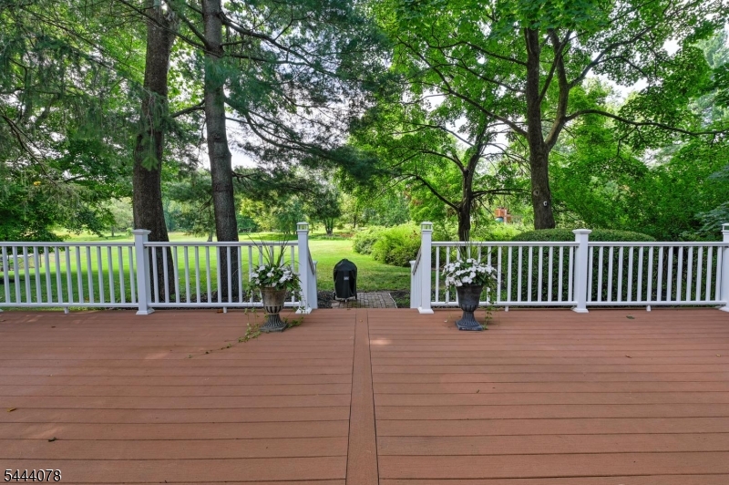 410 Stony Brook Dr