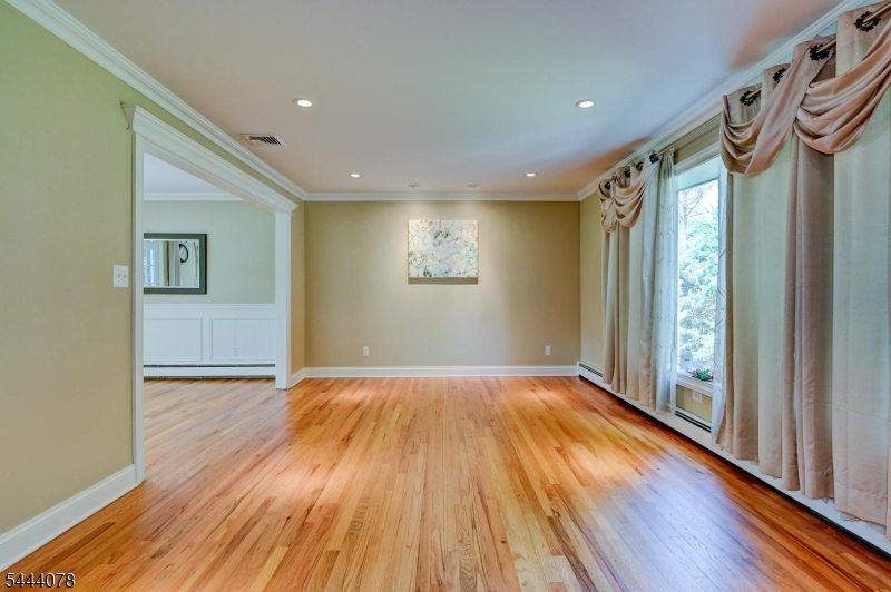 410 Stony Brook Dr