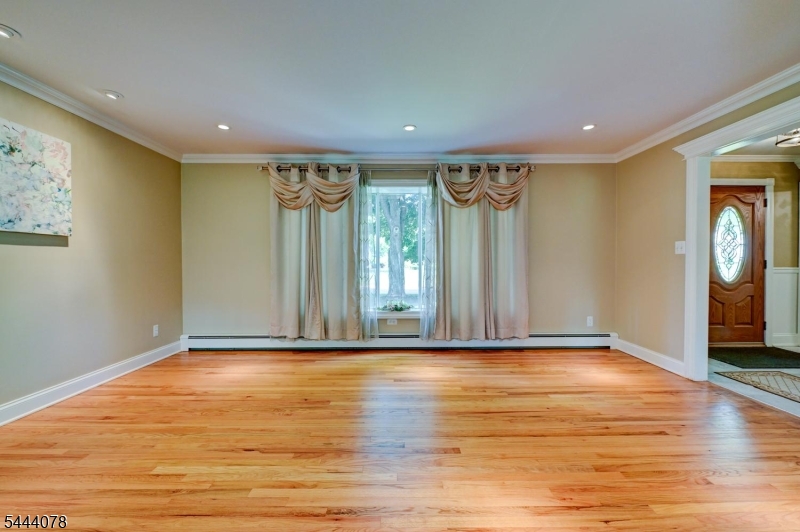 410 Stony Brook Dr