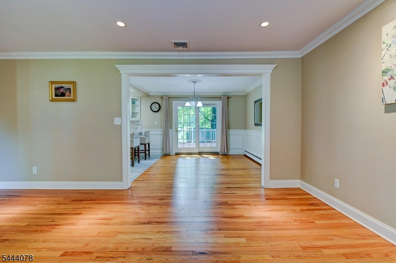 410 Stony Brook Dr