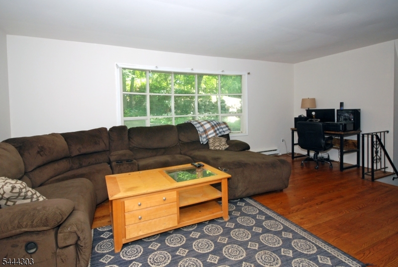 36 Mountain Lake Rd